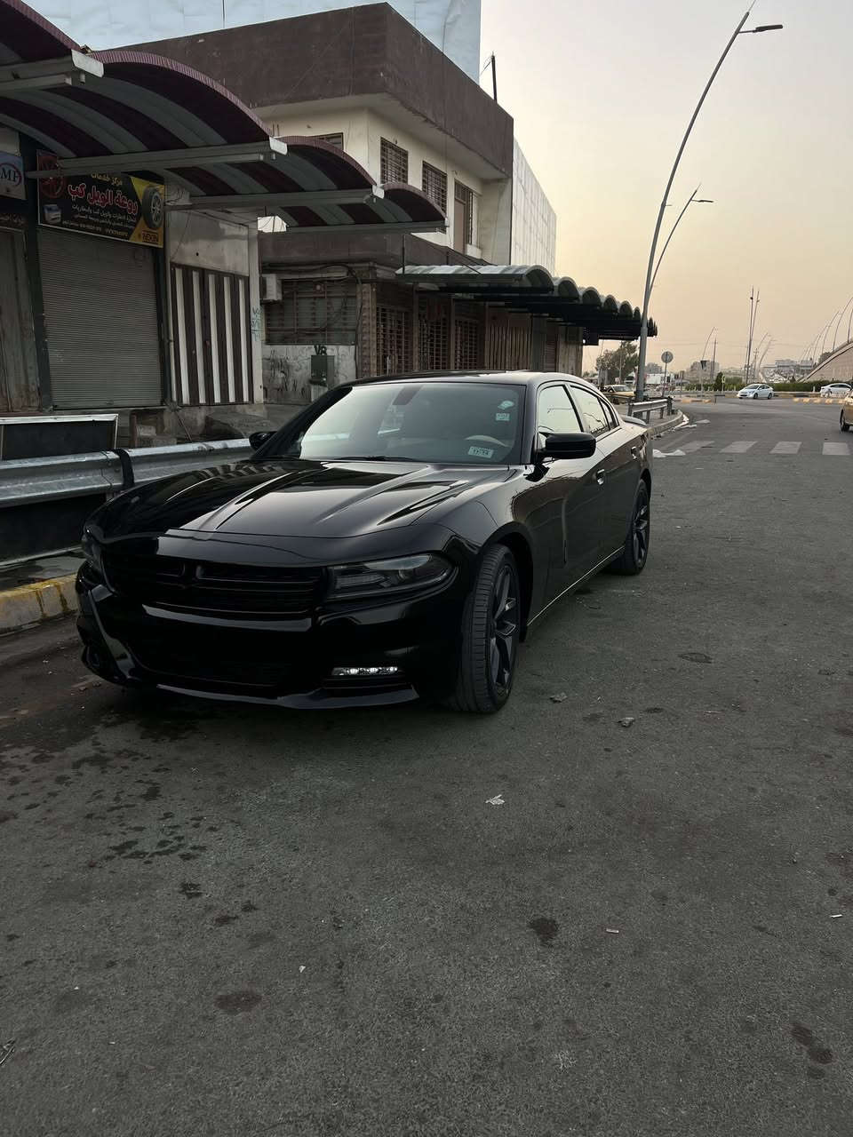 جارجر 2019 SXT 
ماشيه 85 حقيقي السياره فول مواصفات شاشه كبيره فتحه سقف كشنات كهرب ضررها 3 قطع الجاملغ الامامي جهه النفر مبدل ب اصلي والباب الي خلف النفر هم مبدل ب اصلي والجاملغ صبغ صور الضرر مرفقه بالمنشور مكان السياره موصل المعارض الجديده 
السعر 210 ومجال قليل 
***********
