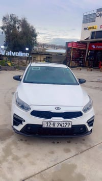 كيا فورتي مواصفات EX معروفه مواصفاتها ضرر قطعتين وربع باب  باقي كلو شر...