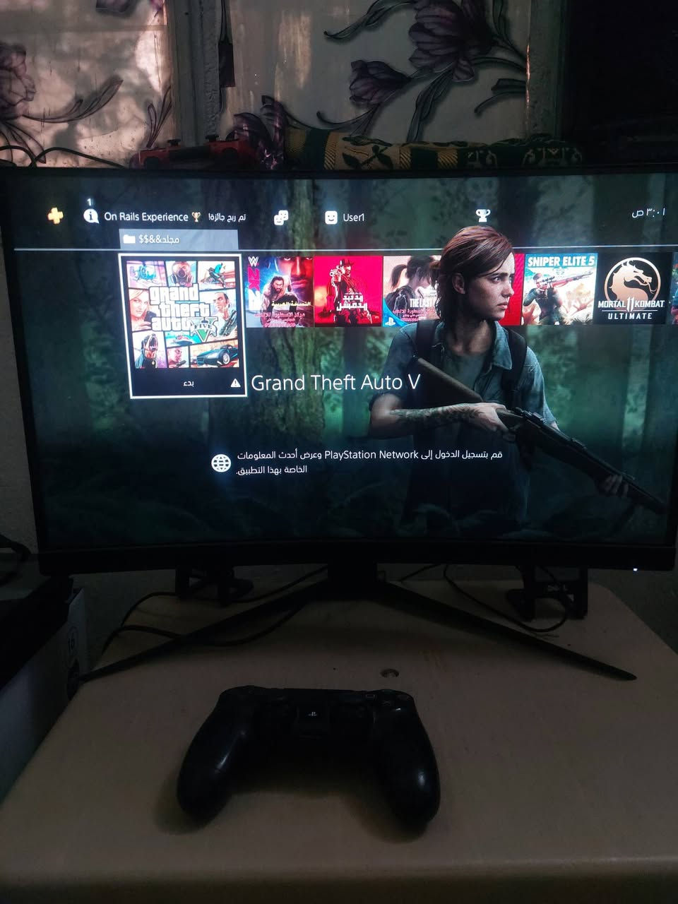 بلي ستيشن 4 برو مهكر  نظام 9. Ps4
ما مفتوح ولا داخل تصليح تجي وتفحص 

مع 2 جوستك اصلي وليس تجاري 

مع 25 لعبة كلهن قويات 

مع هارد الف كيكا 

مكاني الشعلة رقمي ***********
