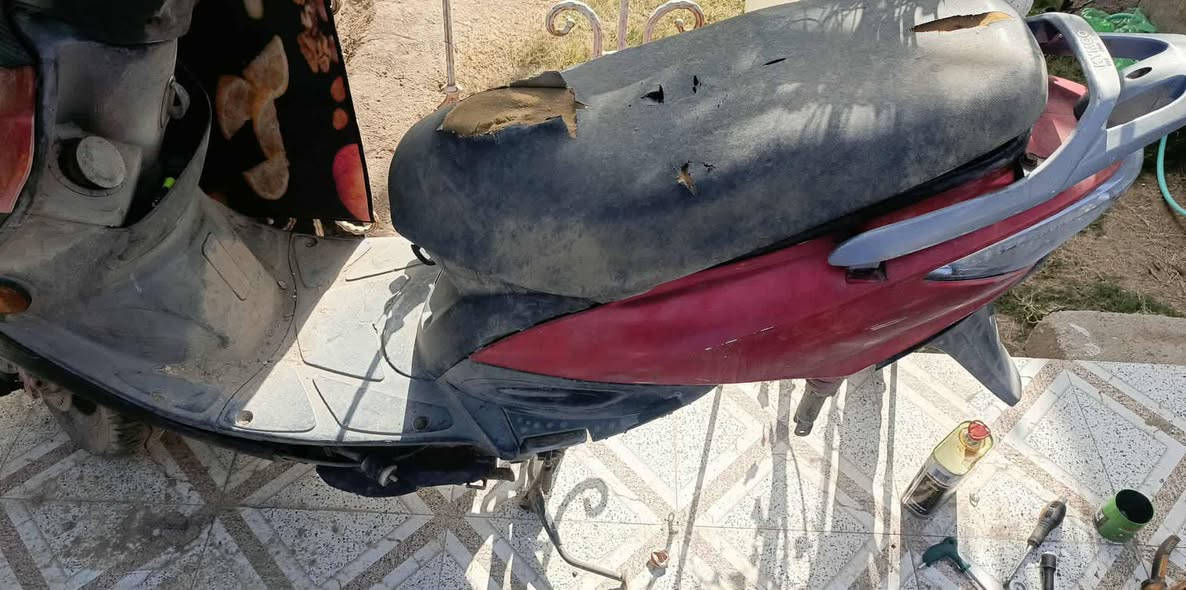 دراجه جي٤ للبيع نضيفه احلى من الصوره عوزه فقط عقل ومكينه ب٩٥وبيه مجال
للتواصل***********
