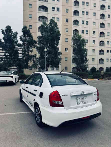 السلام عليكم سياره اكسنت 2011 الشكل الرياضي خليجي سياره جديده ونضيفه بيها صبغ قطعتين بدون دواخل مكاني كوت موكز لمدينه سياره بسمي ثاني يوم تحويل مصفره السعر 91 وبيها مجال  مكينه كير خير من الله مكينه 1600 غرامات رقمي ***********
