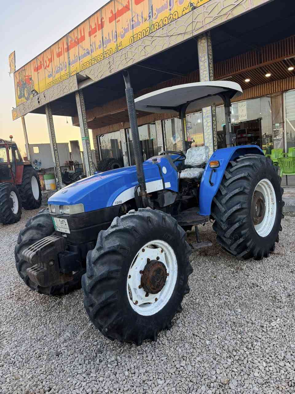 سلام عليكم
للبيع نيهولند موديل ١٢ رقم بابل حره تحويل ثاني يوم 

مكينه جديده تخم تاير شرط بس محركه مفتوح 

مكاني بابل 

***********
