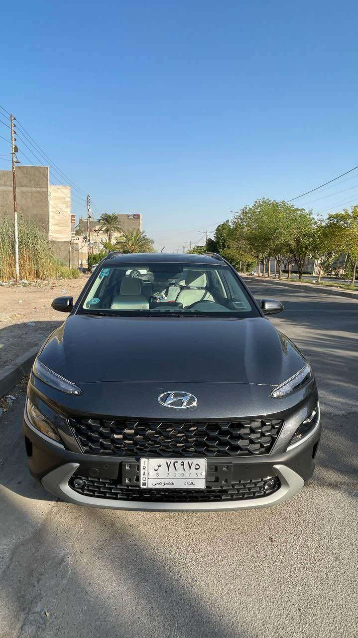 كونا خليجي موديل ٢٠٢٣ مكفولة من الصبغ والضرر ماشيه ٣٥ الف كيلو رقم بغداد محرك 2000 دوش  مواصفات السيارة فول فتحة كامره خلفية شاشة جبيرة وباقي المواصفات المعروفة مكان السيارة بغداد البنوك هذا رقم للاستفسار 0774 610 6182‬ السعر المطلوب ١٨٥ ورقة وبيها مجال بسيط بغداد, العراق
