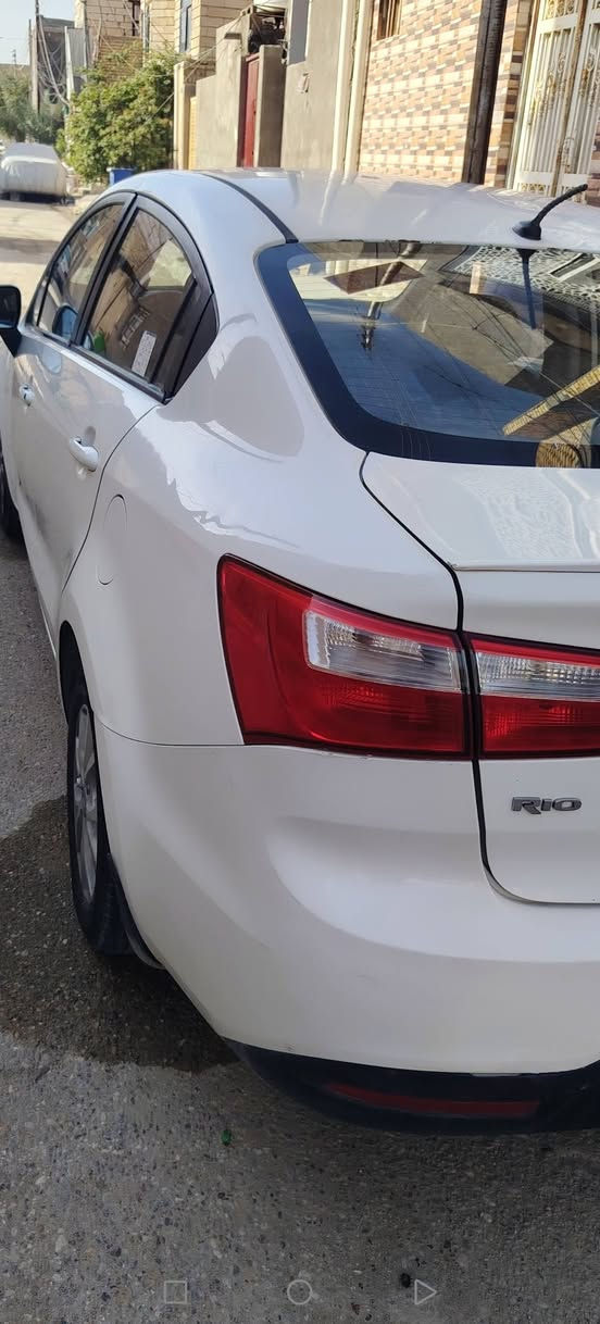 كيا ريو 2013
خليجي مكينه 1600 دوش بيها قطعتين چاملغ وبنيد تحويل ثاني يوم سياره بسمي المكان ناصريه
السعر 75 ما متواجد فيس
هذا رقمي
***********
