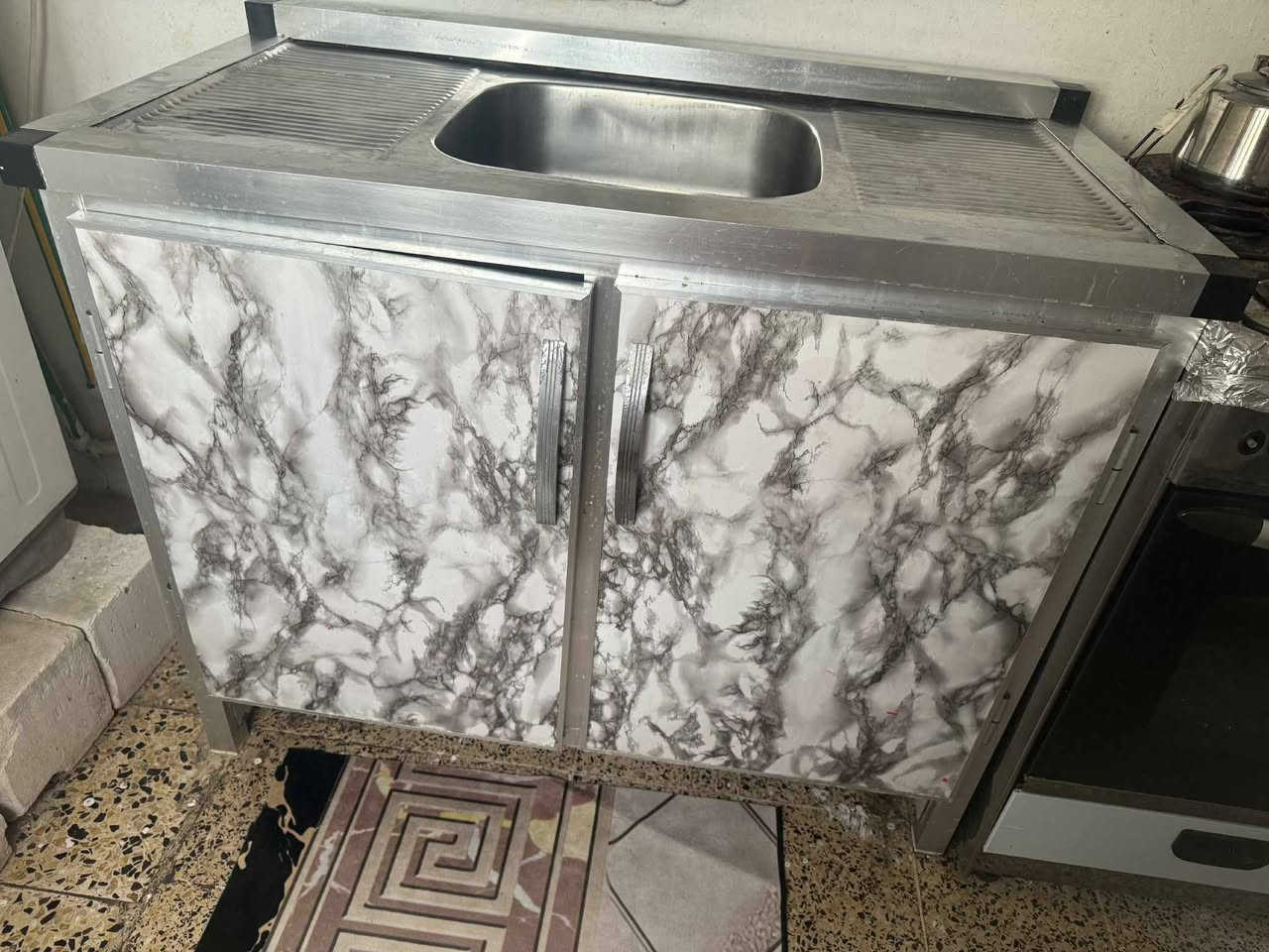 كاونتر للبيع بدون ضرر ملحقين مع سنك سعره ١٥٠ وبي مجال مكانهم سيدية مجمع ٥ قرب جامع الصديق


**إذا كنت صاحب هذا الإعلان وتريد حذفه لأي سبب، رجاءا أرسل رسالة إلى الدعم الفني**