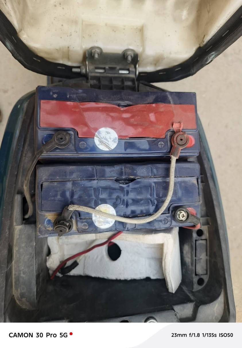 سلام عليكم 
للبيع دراجه ار 9
موديل 2024
مكفولة من كلشي 
فقط البطاريات تعبانه كلش يرادلهن تبديل 
السعر 260
رقم *********** او رقم الوالد ***********
المكان الجبيلة شارع الجنسيه و الجوازات
