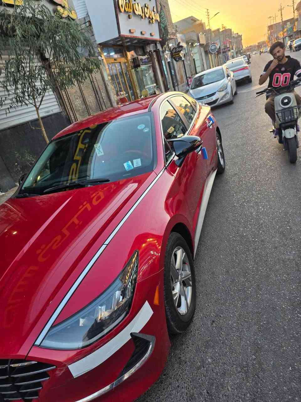 سلام عليكم هونداي سوناتا موديل ٢٠٢١ وارد امريكي كفاله داخله بارد بالبنيد ودعاميه الامامية مبدله ومصبوغه رقمها اربيل بسم شركة تريد تحويل تريد وكاله سنويتها 2030  محركها 2500 تنفس طبيعي سياره كلش جديده مابيها نقص شي وافحصها وين يعجبك سعرها 155 وبيها مجال *********** البصرة, العراق
