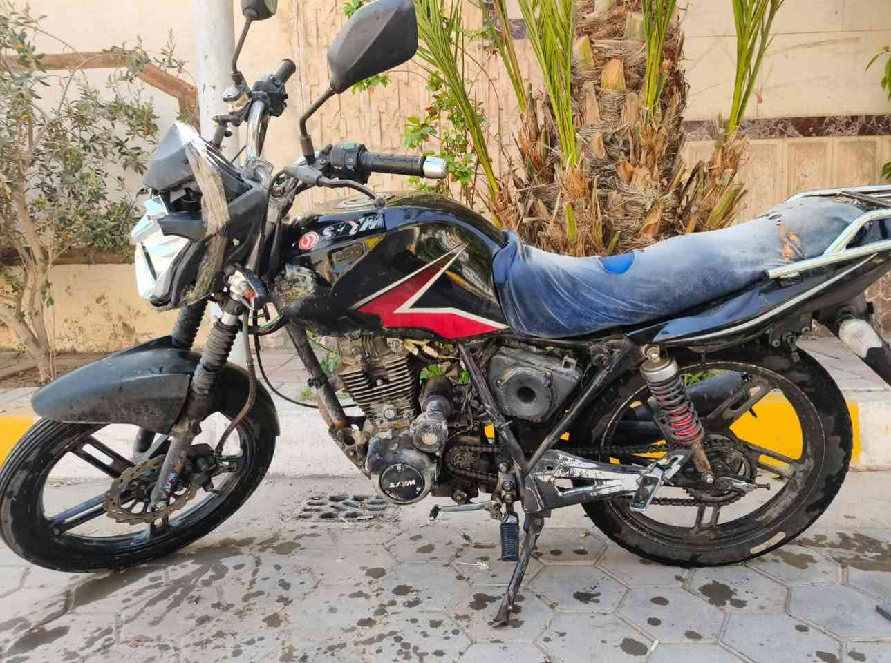 للبيع موطور سايم شغال مابي نقص السعر 400 للأستفسار أكثر على الرقم ***********
