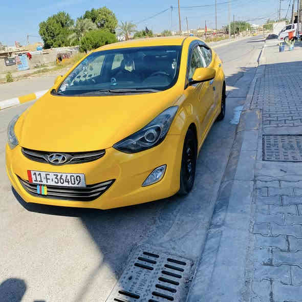 السلام عليكم الانتره مديل 13 امريكي مكينه 1800 صدر جديد تخم تاير رقم نكليزي ب اسمي تحويل ثاني يوم 
بيه جاملغ وبنيد سرقه 
سياره جاهزه ما تذب عليها الف مكان سياره كوت الاستفسار ع الرقم ***********
