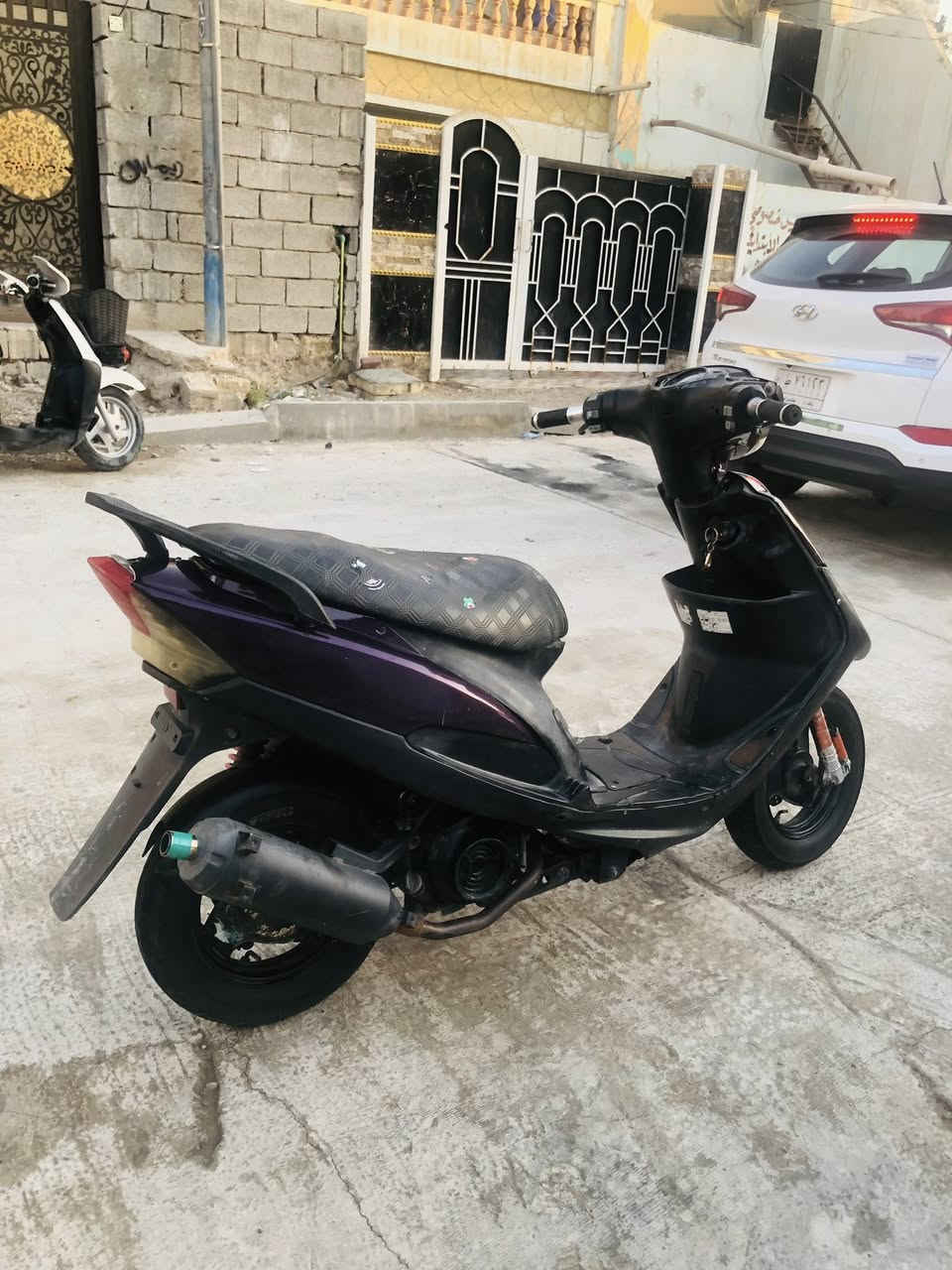 ماكس عدلة كاملة نقص بس بريك شغالة لا تنقيص ولا تبخير حتة سلف شغال بس باتري ٣٠٠ وبيها مجال قليل مكاني بعقوبة تحرير 
***********
مو شراي لا تراسل
