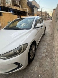 إلنترا ٢٠١٧ وارد خليجي محرك ١٦٠٠ رقم بغداد  السياره خير من الله بيه صب...