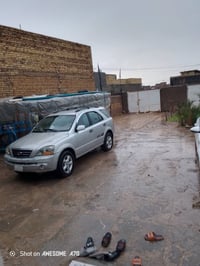 سورنتو 8سنويه 28 رقم ذي قار  بيه ظربه بلجملخ الايسر كل شغال  تايرات جد...