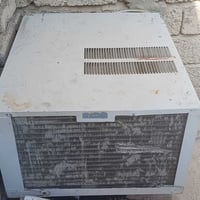 مكيف للبيع ماطور عاطل ابيع هذا الموجود  07727725327