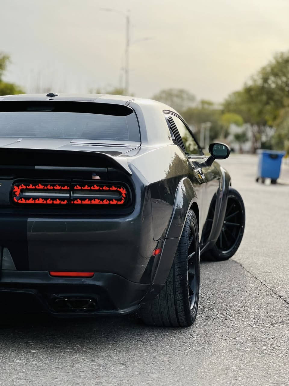 سلام عليكم  للبيع 🖤
دوج جالنجر sxt
موديل 2017
السعر 141 💵💵 بي مجال 
محدث كامل srt
دشبول دايتون
شاشه srt كبير
بونيد ريد ئاي 
تشغيل عن بعد
جاملغات واي بدي 
سماعات سستم دمام
منضومه زنون
مواصفات لبقيه معروفه
جناح خلفي دايتون
سياره كفاله كير ومكينه بشرط
سنويه جديده
رقم سليمانيه جديد
صدر خلفي امامي جديد
تخم تايرات جديد شادله 315
ويل 20 ڤيراكو جديد شادهن
سياره مصبوغ كلير ب بس اني ابيع حزام
سياره مناقصه برغي بدون مصرف
صور لحادث موجود بل منشور
سياره برغي نقص مابيها 
مبرمجه بانزين عادي او محسن
سنويه ب اسم صاحبي انطيك شرط تحويل 
مكاني ديالى خانقين
رقم موبايل ***********

