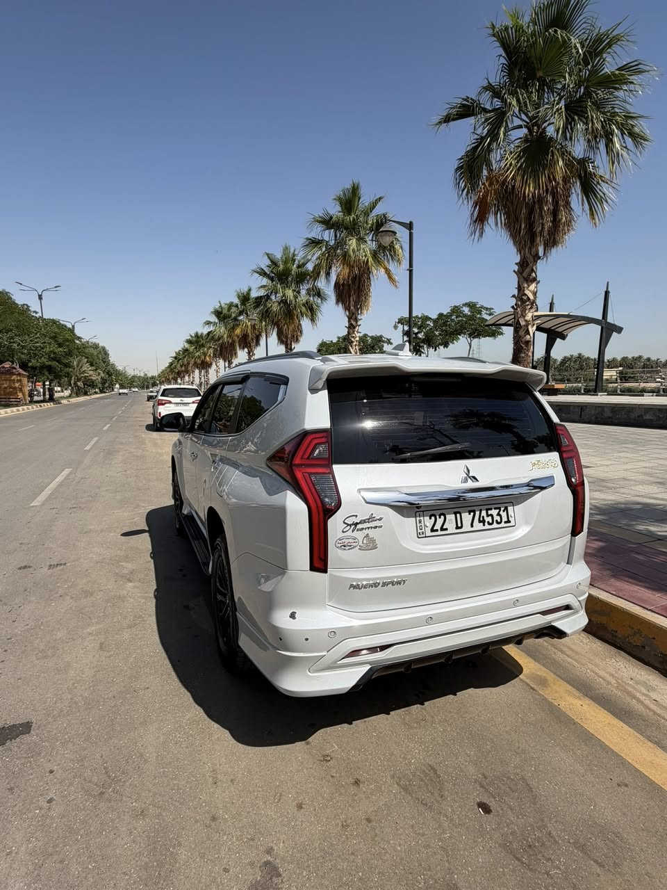باجيرو سبورت موديل 2020
خليجي مكفولة عدى بارد بالباب الخلفي كد اربع اصابع 
سيارة فول للاخير داخل احمر بلاك ادشن اعلى مواصفات
ماشية ٧٣ الف 
مكان نجف
او مراوس حسب القناعة 
***********
سعر 225
