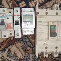 اغراض كهربائية • قاطع دورة • شغالة