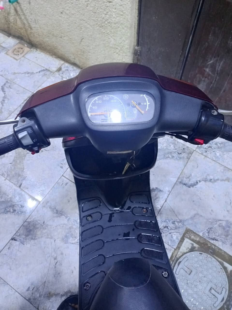 السلام عليكم دراجه بطه ٢٠٠٣نظيفه  اخت الحاويه مقفوله كفاله عامه العنوان كربلاء الچاير للاستفسار ***********
