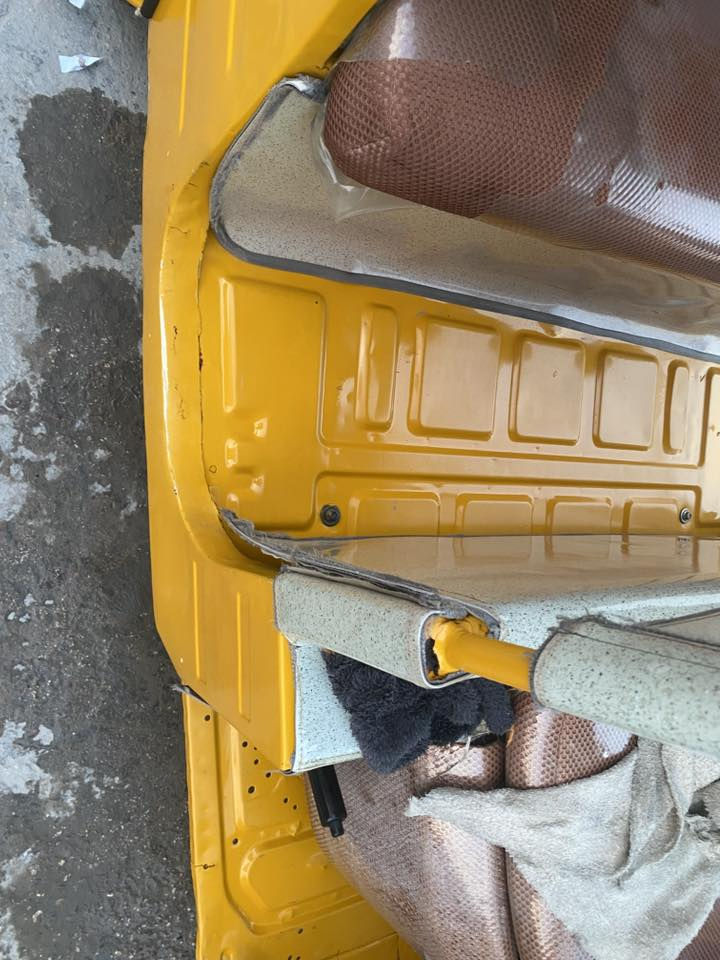 تكتك ٢٠٢٠ للبيع سعر ب٦ونص وبيها مجال  مكان بغداد لامين ثانيه لتصال على رقم ***********
