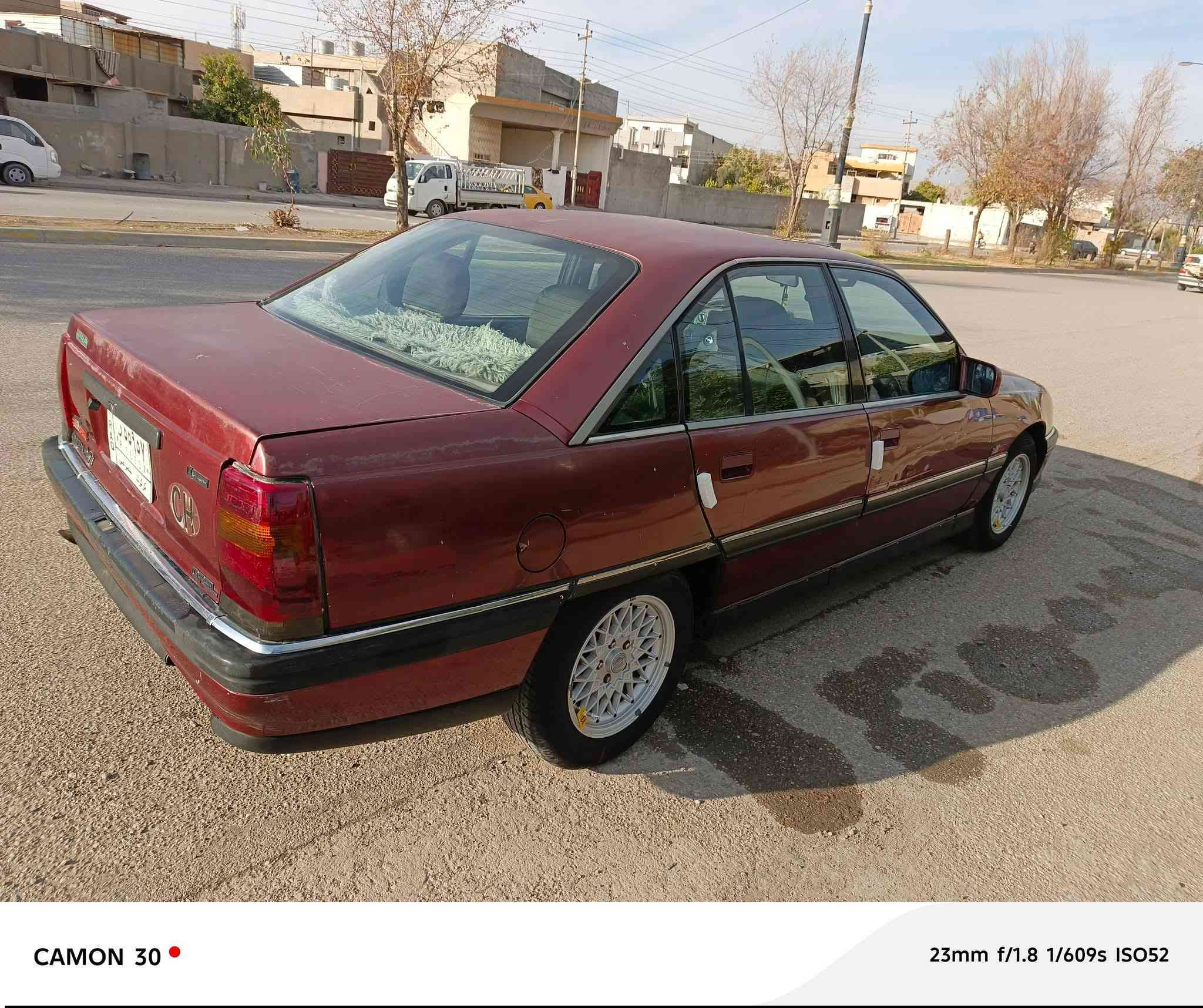 اوبل اوميكا موديل موديل1992 حجم 20 ألون احمر احمر ماروني سياره على وضع الشركه تخم تاير جديد ويل كروم بلادي سلايت سيدي كرستال دركه نفخ 4رونات جامات كهرب مسجل ديجي كهربائيات كلها على وضع الشركه  بدون صبغ وبدون اي طخه تبريد   سياره بلاديه لات ابو العسده ترايش نيكل رقم كركوك مشروع وطني وبطاقه بانزين وبشرط التحويل والغرامات سعر 40 بي مجال رقم ***********
