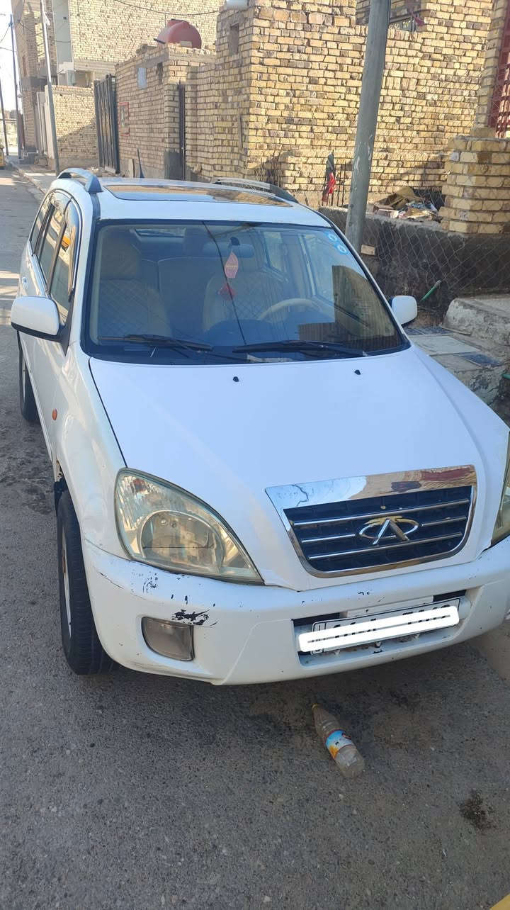 🚗 شيري تيجو موديل 2012 للبيع 🚗
السلام عليكم  سيارة تيكو عائلية ونظيفة جداً للبيع، وبكامل مواصفاتها وجاهزة للاستخدام. التفاصيل كاملة بالأسفل 👇:

​الموديل: 2012 ميكانيكي

​اللون: أبيض  ⚪

​الرقم: قادسية 16  (رقم إنجليزي) 🎴

​السنوية: مجددة وجاهزة لغاية عام 2031 

​الهزة :  لشهر العاشر القادم اله تنتهي .

​الملكية: السيارة بإسمي مباشرة (التحويل مضمون وسهل وبدون أي تعقيدات).

​🛠️ حالة السيارة والضمان:

​السيارة مكفولة كفالة عامة، وبس بيها 

((الجاملغ الأمامي مبدل فقط ))، السيارة نظيفة جداً وجاهزة من كل النواحي ٫  

♦(( كير ميكانيكي  مبدل جديد بيها)) ♦

​📌 مكان تواجد السيارة: [: الديوانية / حي الشرطة ]
رقم الموبايل : *********** 

السعر : 50 وبيها مجال
