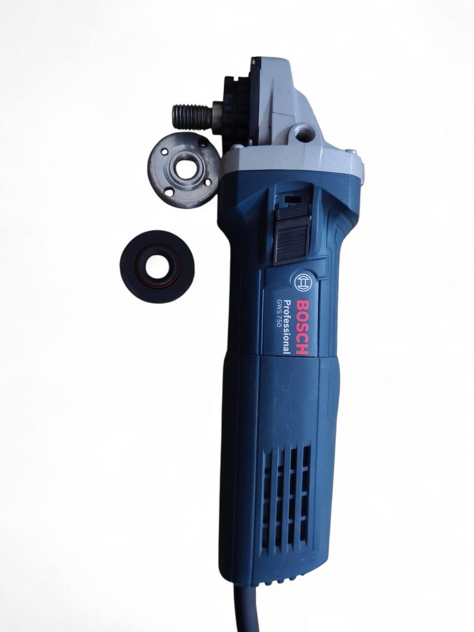 كوسرة استعمل يومين أقسم بالله 
مال امزون اصلية جديدة اجت بالكارتون
الي يعرف بالحدادة يعرف هاي الكوسرة شنو
40 قفل ابيع فقط للي من واسط
(المكان كوت)
***********
