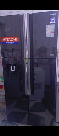 ثلاجه هيتاشي ٤ابواب • بلازما ٣٢ • مغسله مع خلاط