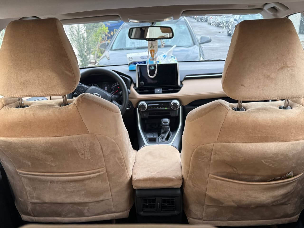 تويوتا راف 4 جيهان خليجي موديل 2023
صفر اربيل
فول مواصفات
دبل اكسل 
5 مود قيادة. / 5 مودي ليخورين
وايرليس شحن
سلايد
داخل قرميدي
كامل كاعية قالب 
تةنها 29 هةزار كيلو متر رويشتوة
ماشية 29 الف كيلو متر
كامل سيرفز ضمان شريكة جيهان اربيل
سعر مناسب 270ورقة 
رقم اربيل كامل جاهز سنوية هزة فحص نوي جديد أربيل, العراق


**إذا كنت صاحب هذا الإعلان وتريد حذفه لأي سبب، رجاءا أرسل رسالة إلى الدعم الفني**