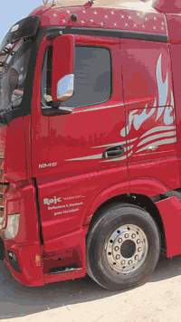 سلام عليكم السياره للبيع اكتروز وحش حجم ٤٥ قمار ناصي موديل ١٥ مكينه ٤٧١ كور عالي مرسمه لودر٣ محاور رأس وعربانه العربانه الماني أربع شواصي رمبات هدروليك الرمبات ثقيل طول الحصيره صافي9 ونص الحصيره جكر ثقيل جاهزه للعمل رقم سلمانيه بيع أو مراوس إب حاصوده صفره المكان دوانيه قضاء الشامية الهاتف ***********
