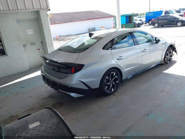 السلام عليكم سوناتا 2024 وارد امريكي سيارة حالياً بل طريق توصل شهر ثاني يوم 8 سيارة ضرر دعامية فقط كما موضح بل صور وطاك بية ايرباك سعر 150 ورقة تريد تدخلة شهداء تريد حرة بدون تصليح  *********** ناصرية
