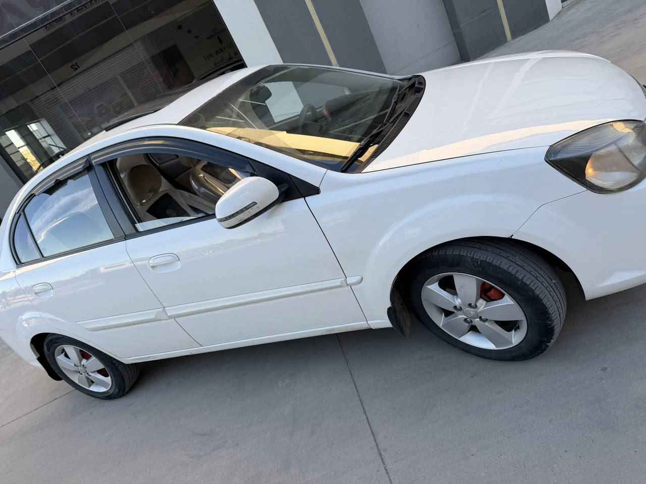 السلام عليكم كيا ريو مديل 2011 ضرر بوند وجاملغ مدلين اصلي وجاملغ صبغ يعني ثلاث قطع سياره جديده تحكم ستيرن مري كهرب اشاير بل مري محرك 16 مكينه وكير شرط سنويه ورقم وهزه جديد رقم أربيل سعر 105 بيها مجال شراي اتصل ***********
