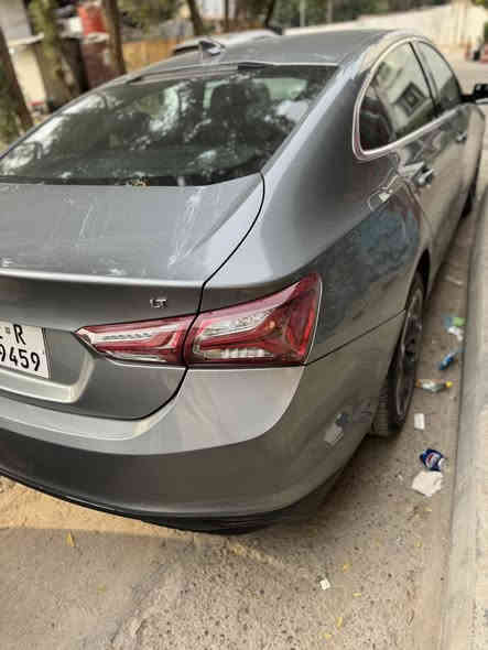 السلام عليكم ماليبو موديل 2023 السياره كلين بس باب بيها صبغ السياره جديده جدا LT بصمه شاشته أبيل كار بلي كامره كشن السايق كهرباء لد امامي ولد خلفي محرك 1500 تربو ماشيه 113الف  السعر 13400 دولار للاتصال ***********
