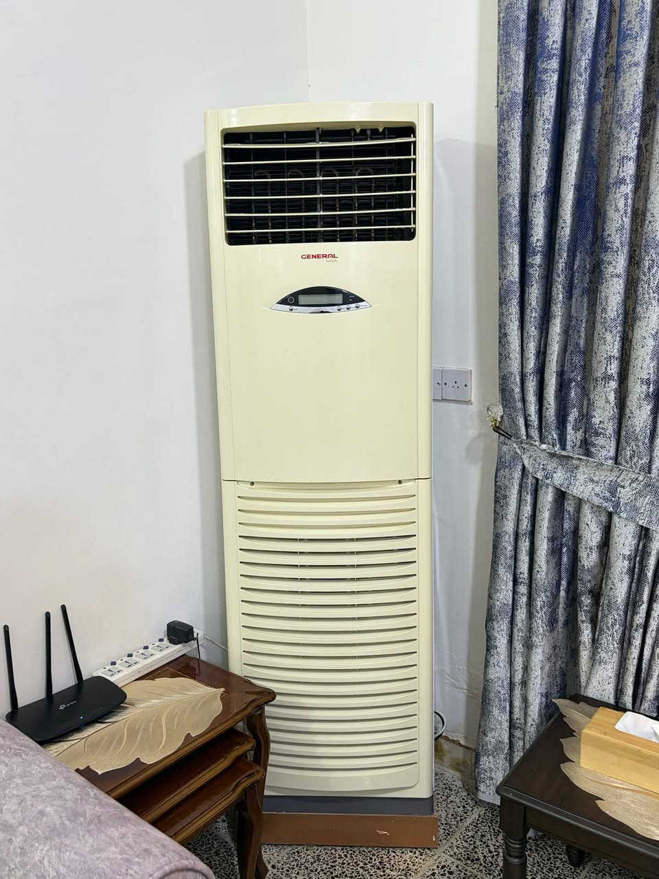 للبيع سبالت 2ونص طن
شغال تبريد وتدفئه
السعر 450الف
الاتصال على الرقم
***********
