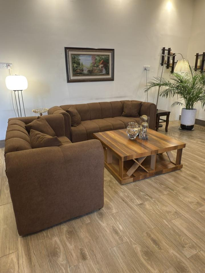 السلام عليكم
تخم قنفات ٧ مقاعد جديد
السعر ٣٥٠ وبي مجال للطيبين
للاستفسار الاتصال على الرقم
***********
