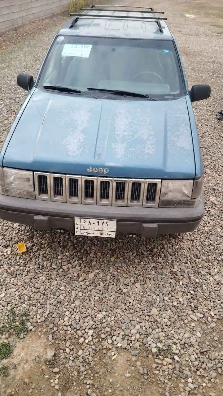 جيب شروكي موديل ٩٤ فول مواصفات محرك ٦ تدفاه تبريد شغال سياره ابلادي رقم نينوى السعر ٤٩ وبيهه مجال ويرهم امراوس حسب القناعه الاستفسار على الرقم *********** مكان الحويجه
