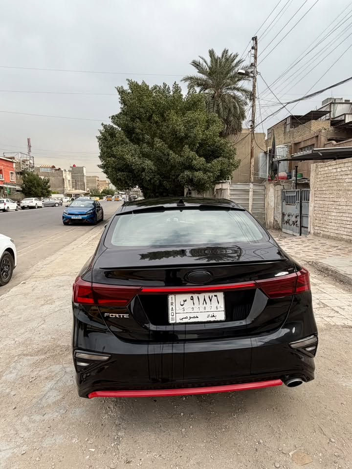 فورتي 2021   . رقم بغداد تحويل ثاني يوم .
3 انضمة محرك 2000 دوش 

ماشيه 27 الف فقط 

ضررهة  بنيد مبدل فقط والمبدل  هم اصلي لاجاملغاات لا لغد لا شاصي 

السياره دخول ب 2023

شاشة ابل كاربلاي واندرويد 

محدد سرعة 

محدد مسار

حساس امامي

سعر 135 وربيهة مجال 

مكاني بغداد

***********
