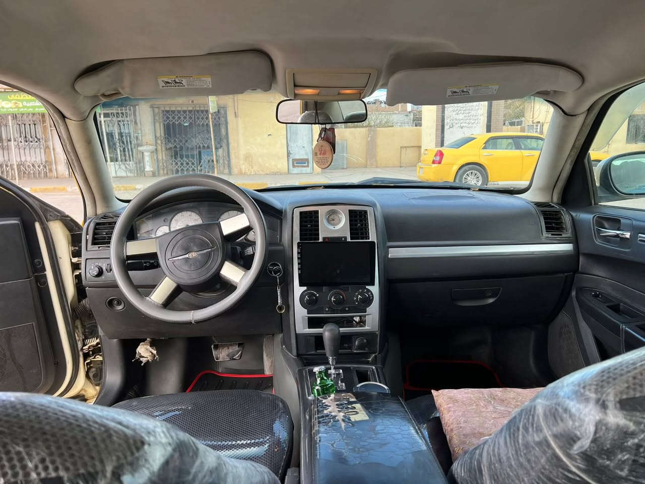 سلام عليكم /مكلف بنشر
رمضان كريم اوباما موديل 2009رقم بغداد دولي بسمنه
مكينه جديده قبل شهر شدينها الصدر 80بل ميه حادثه جاملغ وبنيد بدون دواخل  السياره يرادله صبغه تخم تاير 
خطه سامراء بغداد الاستفسار (‭0770 107 8113‬)مكان السياره سامراء /السعر(95)بيه مجال للشراي
