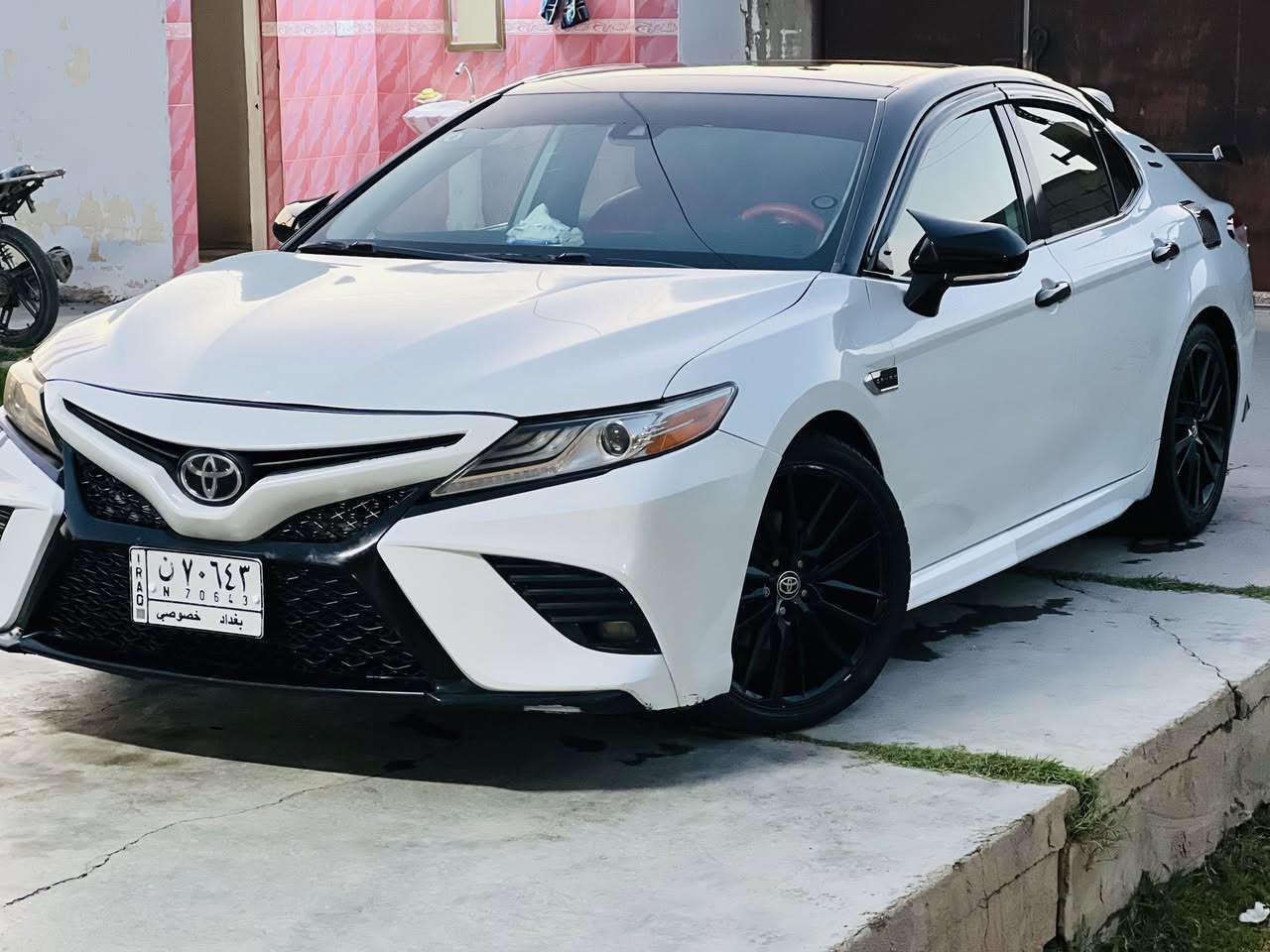 عندي هاي الكامري 2020  اريد مراوس  لاندكروز  السياره جديده بسمي  فقط مراوس  ***********
