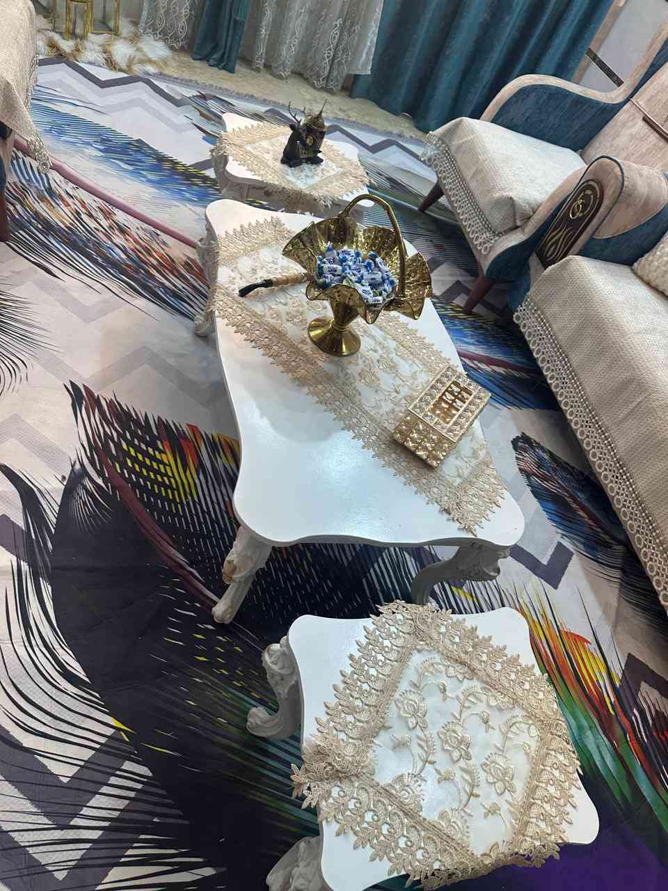 تخم قنفات كامل 10 مقاعد مع الطبلات للبيع المكان نجف حي النداء ستفسار خاص او اتصال بالرقم ***********
