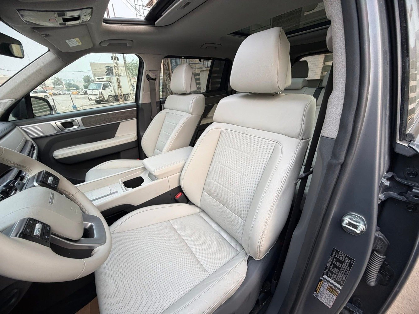 ياالله

السلام عليكم سنتافيا 2025 لمتد اوتبارك وارد امريكي

           الون : ( سمنتي طافي )

   المسافه المقطوعه : 11000ميل 

   حالة الايرباك : دركه فقط

الضرر : صبغ بنيد ودعاميه وجاملغ يسرا بي بارد

حجم المكينه : 1600 تيربو + هايبرد 

                

#مواصفات

1. شاشه

2. كيجات دجيتل

3.كامرات 360

4.بانواما فتحتين

5. بصمه 

6.تشغيل عن بعد

7. رادارات 360

8. ايقاف ذاتي

9. ويل كب

10.بكلايت لد 

11.اشاير بالمري

12. هيترات بالكشنات خلفي امامي

13. تحديد مسار

14. نظام ايكو +سبورت + سمارت

15. هند بريك بصمه

16. اوتو هولد

17. لايتات زنون عدسه عالي ناصي

18. رادار امامي

19. صندوك كهرباء 

20. صندوك ذكي يفتح عند الاقتراب

21. قطعتين تبريد 

22. شفتات بالاستيرن

23.برادات خلفيه

24. حساسات خلفي امامي

25. كامرات 360 درجه 

26. كشنات جلد تدفئه تبريد

27. كشنات كهرباء 

28. كشن السايق ميمري 

29. فور ويل 4x4

30.نظام هترك 

31.اوتبارك تروح وتجي بالريمونت

32.كشنات خلفي كهرباء

33.سبعه راكب

 

السعر : 240

تفاصيل اكثر هذا رقمي ***********

مكاني بغداد