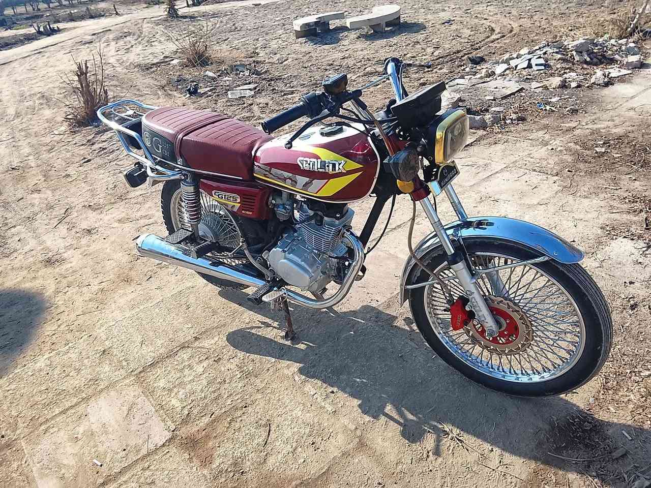 تايكر 24
اوراق سكنر 
مكاني بابل سده الهنديه 
سعر 600
***********
