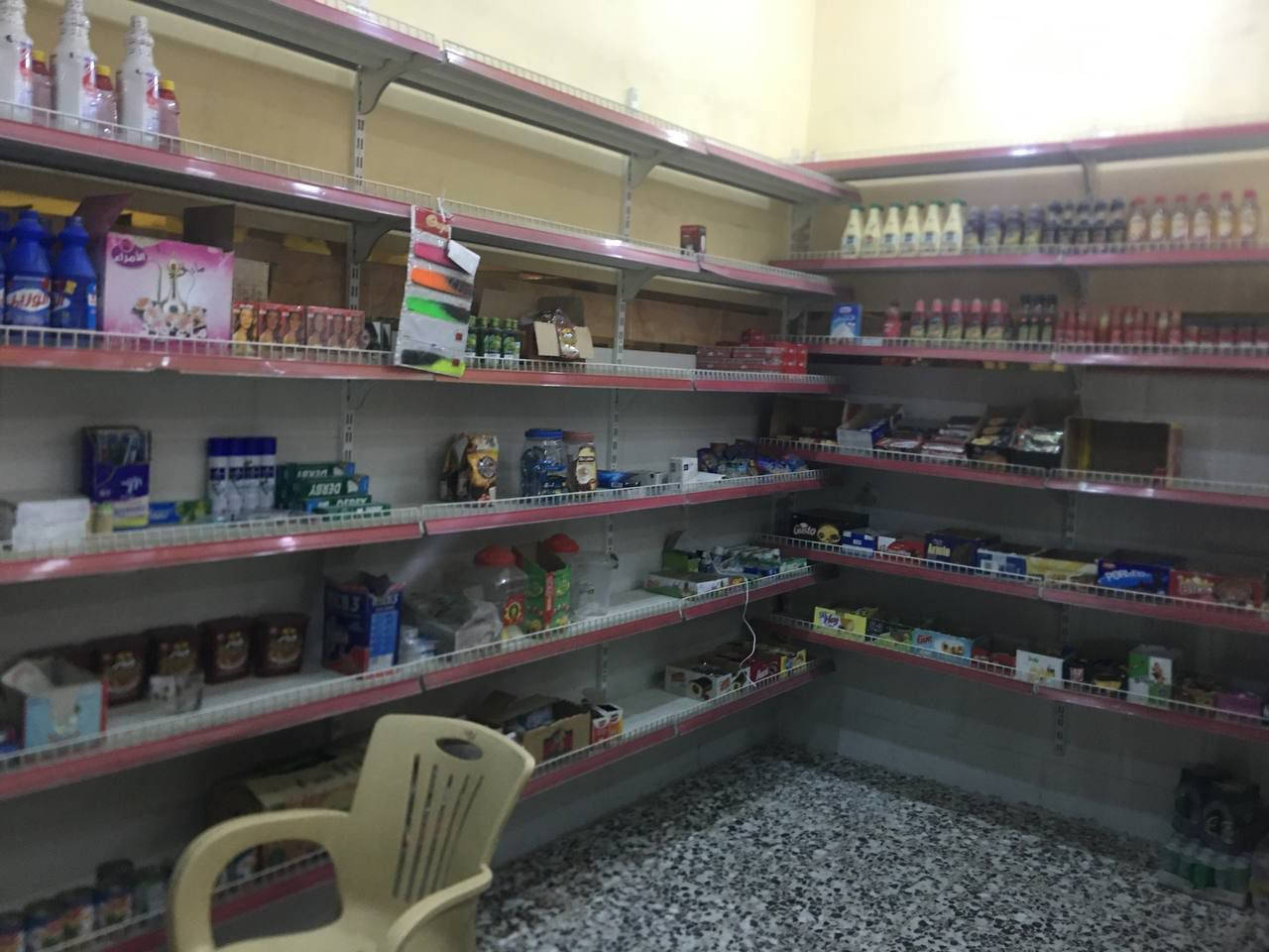 بيع رفوف تركي +سفينه وسطي المكان بغداد التواصل خاص او الاتصال ***********
