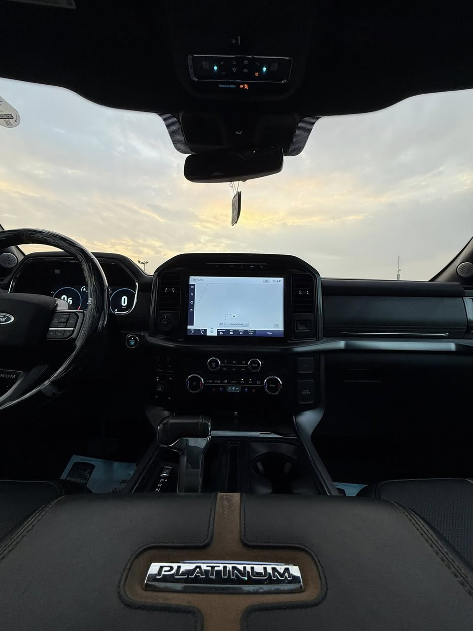 فورد( F 150 ) پلاتينيوم
المحرك : 8
بدي قصير مرغوب
موديل : 2023
اللون : اسود
فول مواصفات
رقم : كاتى
السعر : ٣٨٠
العنوان : اربيل
للاستفسار : بالخاص او رقم الهاتف
***********
