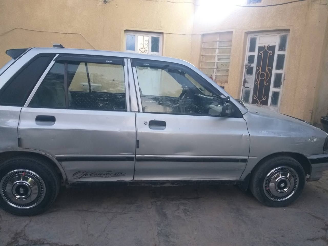 كيا برايد موديل ٩٥ رقم دولي مشروع وطني محرك كير صدر كهربائيات شرط بلادي بدون صبغ تبريد ثلج تخم تايرات جديد السعر ٣٠وبيه مجال رقم الهاتف ***********
