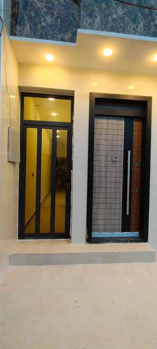 🔔 معرض سما بغداد للأبواب 🔔

✨ الأبواب التركية الحصينة
✨ الأبواب الداخلية
✨ الأبواب القاصة المحصنة

🛡️ مواصفات الأبواب المحصنة:
✔️ تصفيح كامل
✔️ حديد ملم ونص
✔️ صناعة تركية أصلية
✔️ قفل + قفل أمان
✔️ عدسة
✔️ مطرقة ثقيلة
✔️ وجهين
✔️ تحصين كامل وجودة عالية

💎 أبواب ذات جودة عالية
💰 أسعارنا مناسبة للجميع
🚚 يتوفر توصيل لكافة المحافظات الجنوبية

🚪 الأبواب الداخلية (PVC):
✔️ ضد الماء 💧
✔️ ضد البكتيريا 🦠
✔️ ضمان 5 سنوات 🛡️
✔️ جودة عالية ✨

📏 الأسعار:
🔹 قياس 210 × 100
💵 200 ألف (شامل الشد والنقل داخل بغداد)

🔹 قياس 270 × 100
💵 235 ألف (شامل الشد والنقل داخل بغداد)

📍 فروعنا:
📌 كربلاء 
📌 بغداد شارع فلسطين 

📍 موقعنا الرئيسي:
شارع فلسطين – مدخل شارع الخيمة – قرب مستشفى الكندي

📲 للاستفسار (واتساب):
📞 ***********
📞 ***********
📞 ***********

✨ سما بغداد… جودة، أمان، وثقة ✨
