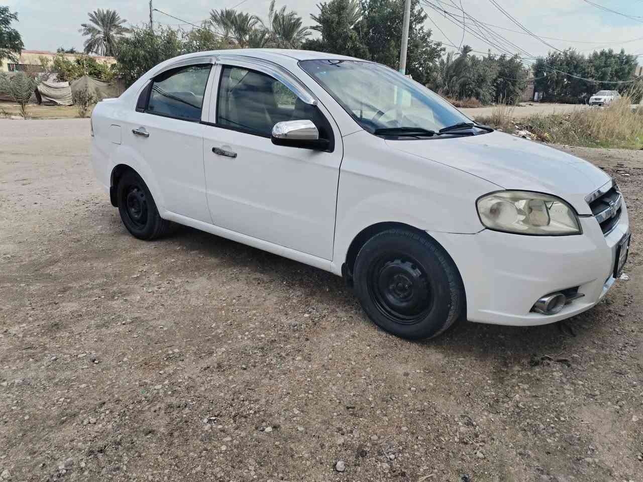 سلام عليكم للبيع افيو موديل 2011 خليجي مكينه مفتوح رقم كربلاء انكليزي بسمي سياره بيه كم مكان صبغ سياره حلوه وجاهزه مكينه كير حداديه تخم تاير دواخل حلوه ونضيفه شاشه كامره اي استفسار *********** عنون نجف مشخاب سعره 77
