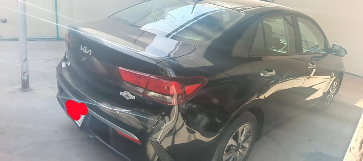 سلام عليكم كيا ريو ٢٠٢٣ بصمة شاشة تحكم كامرا خلفية اماميه كاملة المواصفات حادث بنيد ودعامية اماميه بدون رقم سعره 120 ورقه وبيه مجال قليل مكان شارع فلسطين ***********

