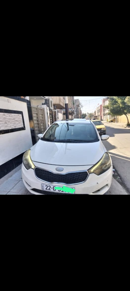 السلام عليكم كيا سيراتو خليجي موديل 14 فول مواصفات تبريد قطعتين بيها صبغات ابيع حزام بدون ضربه رقم انكليزي  بااسمي السعر 115 بيها مجال ***********
