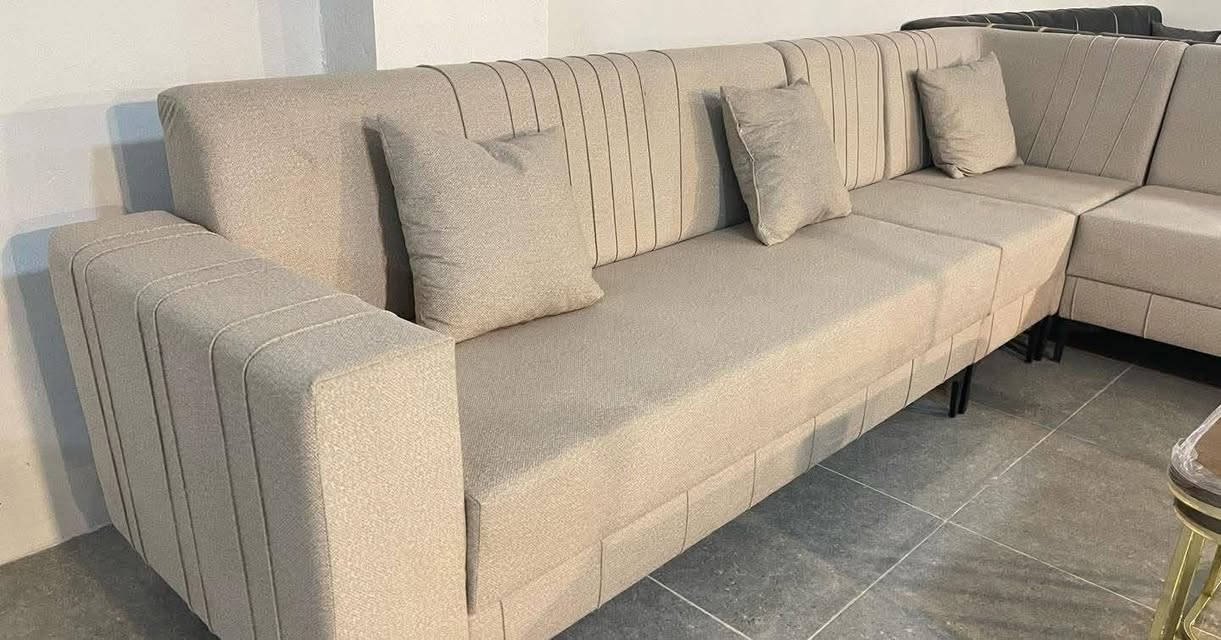 داشکاندن کراوە بۆ تاقمە کانمان بە خواستی خۆت رە نگ و شێوە هە ل دە بژێری بە 350هە زار 3سال؟زە مانی هە یە لەسلێمانی گە یاندنیش هەیە


**إذا كنت صاحب هذا الإعلان وتريد حذفه لأي سبب، رجاءا أرسل رسالة إلى الدعم الفني**