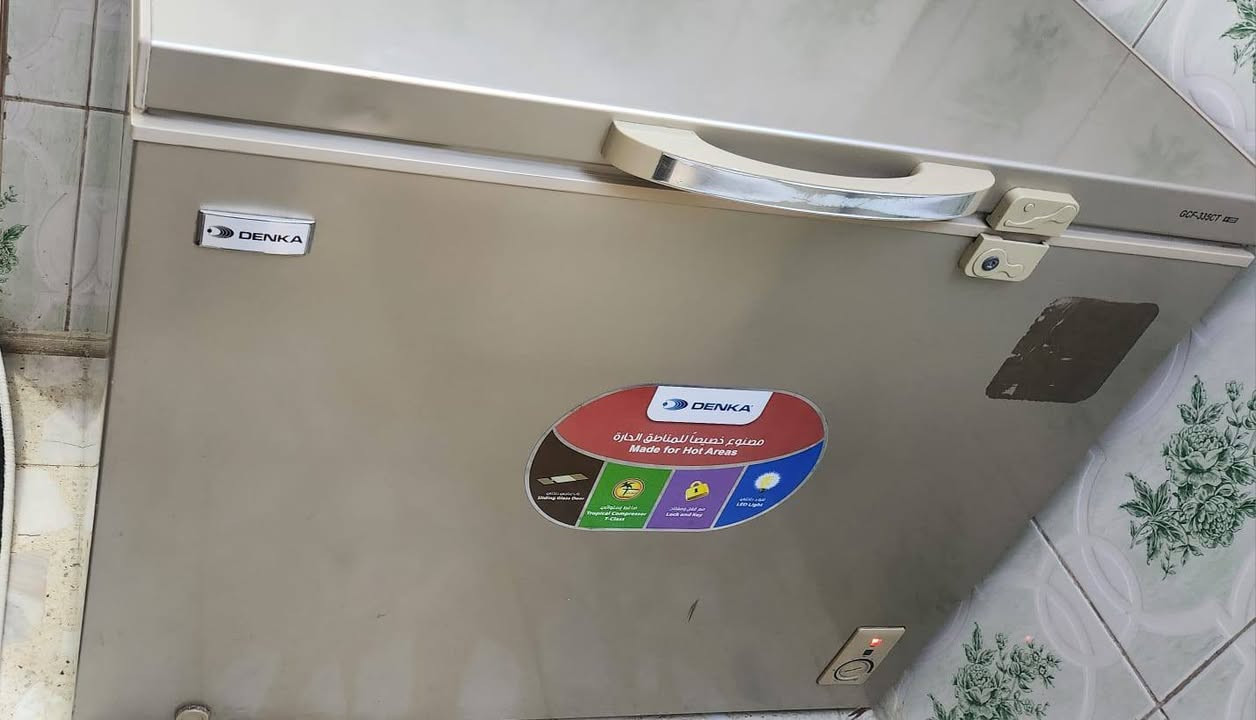 السلام عليكم..
للبيع
مكيف طنين تدفئة تبريد مشتغل موسم واحد
مجمدة مستعملة قليل جدا
المكان الدورة حي اسيا ***********
