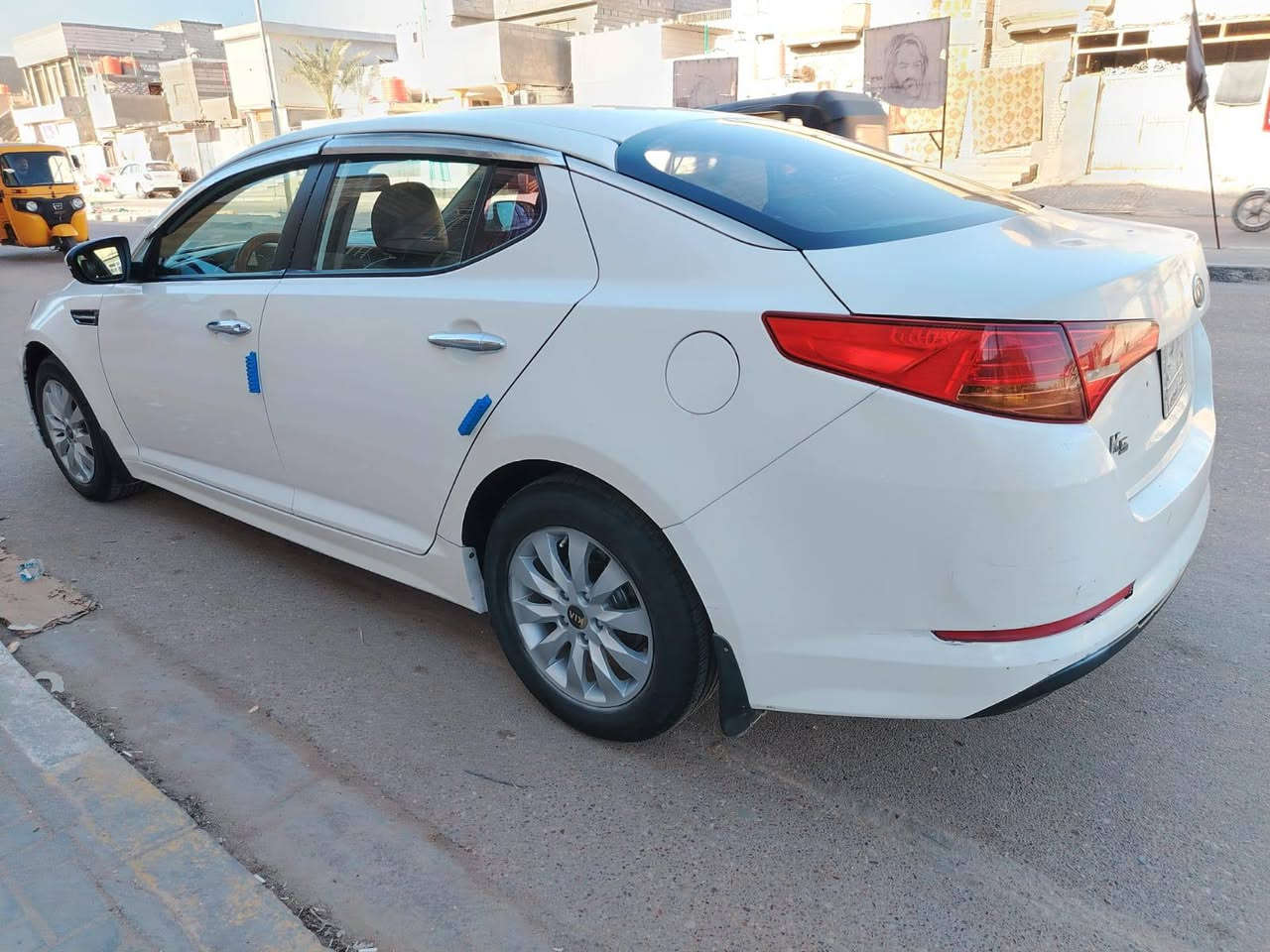 س ع كي فايف موديل 2013بصره تحويل مشروع وطني سنوية لغايه 2027 وارد كوري مكفوله من الضربه والتبديل صبغ بس قطعتين شرط الفحص جاهزه حداديه تبريد تخم تاير مكينه كير كهربائيات كله شغال استخدام شخصي السعر 103 العنوان بصره حي الحسين م 
 السياره بصمه تشغيل عن بعد بيهه رقمي ملاحضه السياره بيه البدنه الخلفيه مبدله بكوريه فاتحينهه من الربت
***********
